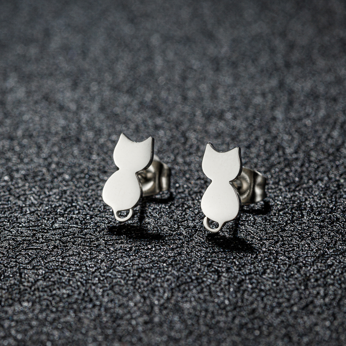 1 Pair Sweet Rabbit Cat Polishing 304 Stainless Steel 18K Gold Plated Ear Studs display picture 7