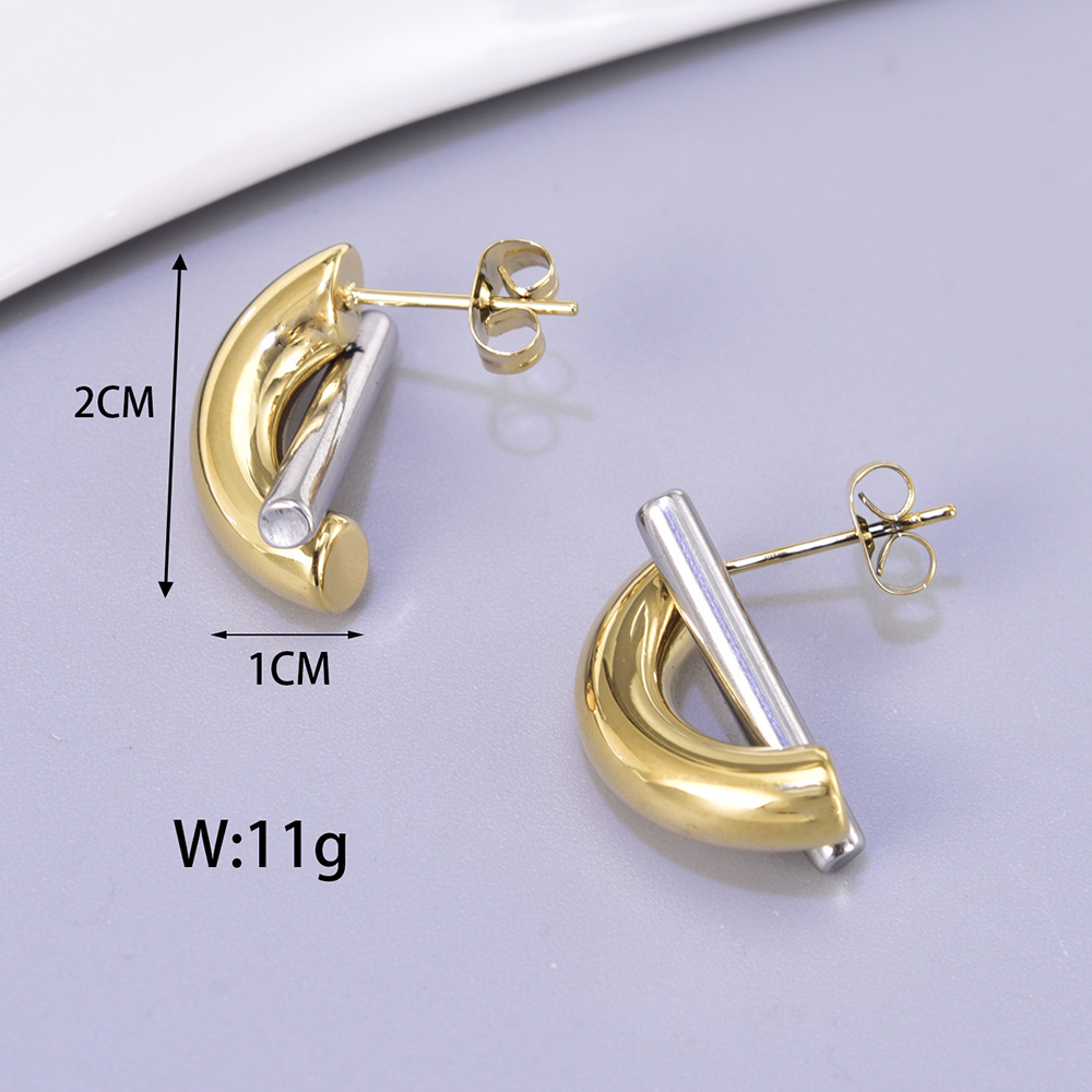 1 Pair Simple Style Classic Style C Shape Color Block Layered Titanium Steel 18K Gold Plated Earrings Ear Studs display picture 27