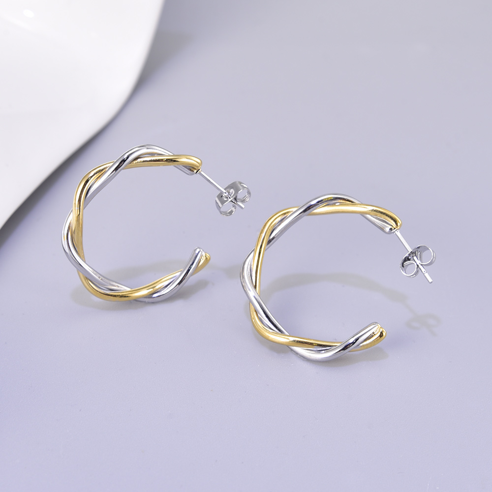 1 Pair Simple Style Classic Style C Shape Color Block Layered Titanium Steel 18K Gold Plated Earrings Ear Studs display picture 7