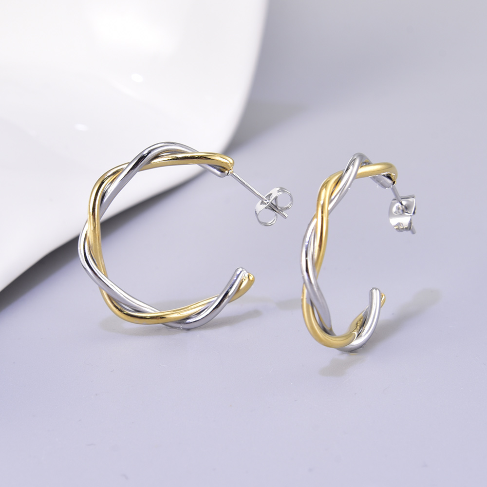 1 Pair Simple Style Classic Style C Shape Color Block Layered Titanium Steel 18K Gold Plated Earrings Ear Studs display picture 8