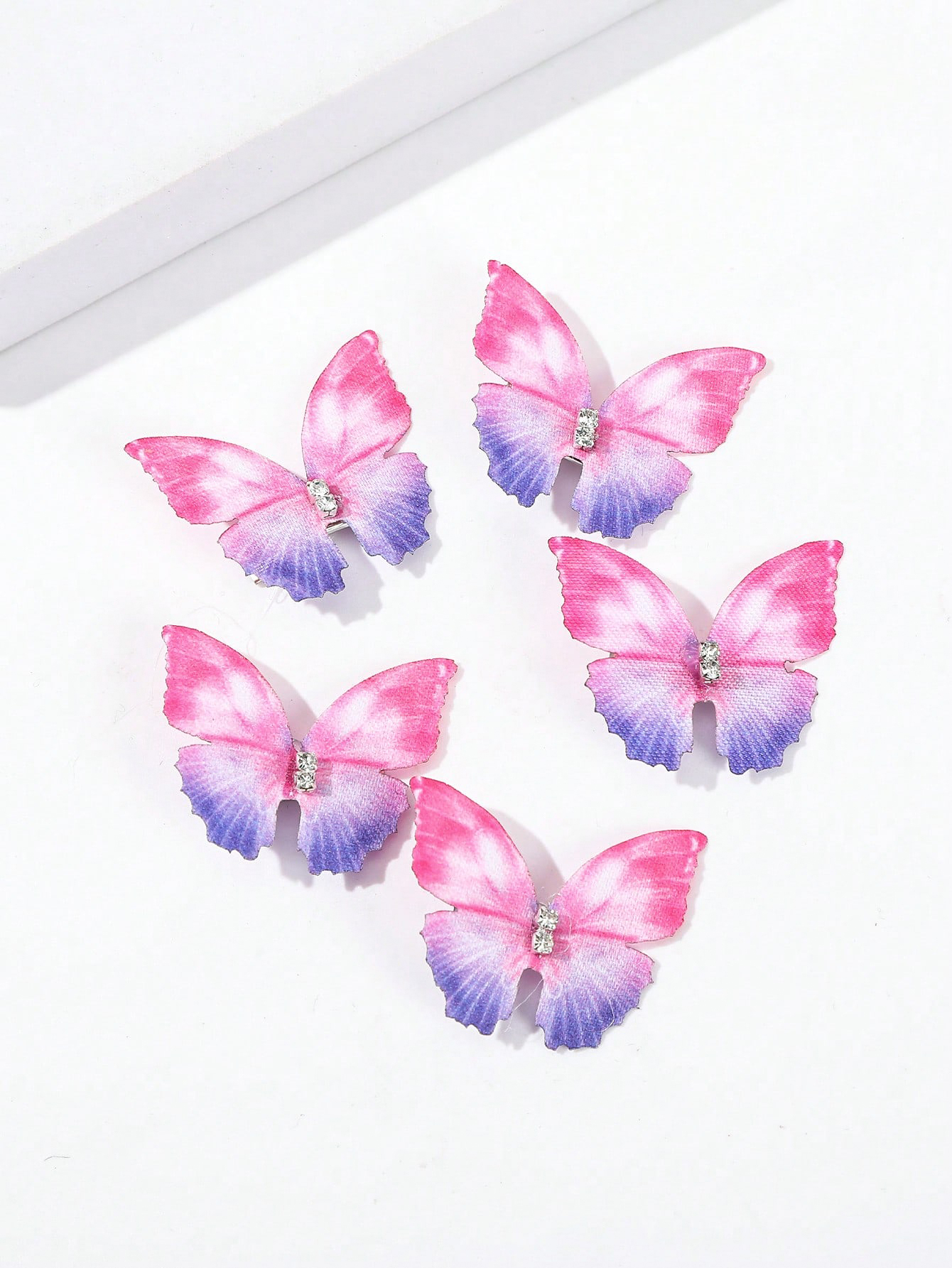 Women's Sweet Solid Color Butterfly Ferroalloy Hair Clip display picture 2