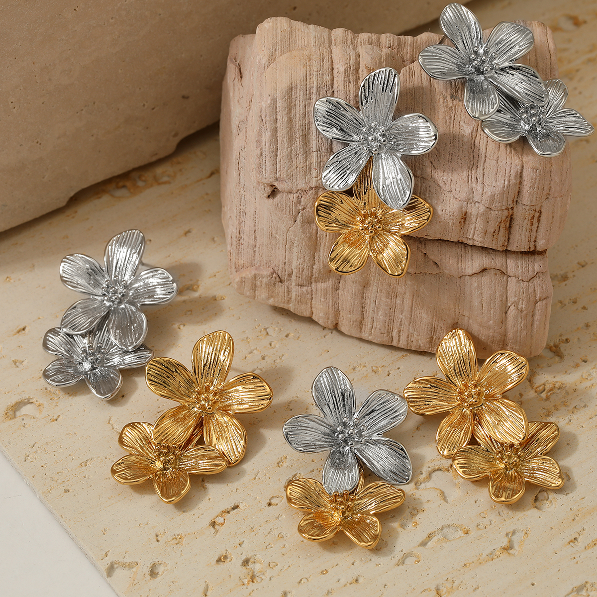 1 Pair Sweet Flower 304 Stainless Steel 14K Gold Plated White Gold Plated Gold Plated Drop Earrings display picture 3