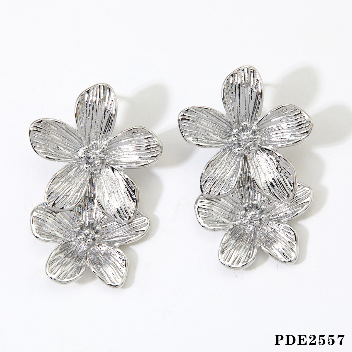 1 Pair Sweet Flower 304 Stainless Steel 14K Gold Plated White Gold Plated Gold Plated Drop Earrings display picture 5