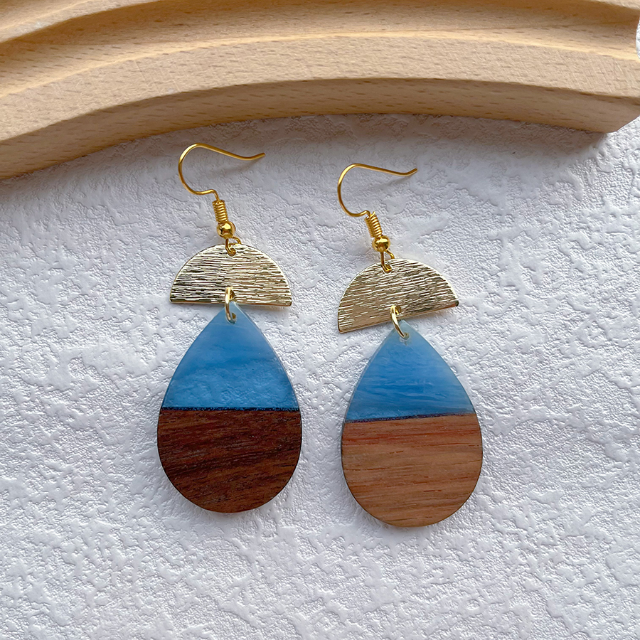 1 Pair Streetwear Geometric Hollow Out Alloy Wood Resin Drop Earrings display picture 10