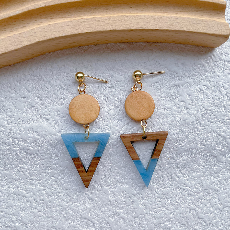 1 Pair Streetwear Geometric Hollow Out Alloy Wood Resin Drop Earrings display picture 9