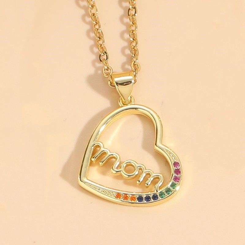 Wholesale Vintage Style Simple Style Heart Shape Copper Plating Inlay 14K Gold Plated Zircon Pendant Necklace display picture 2