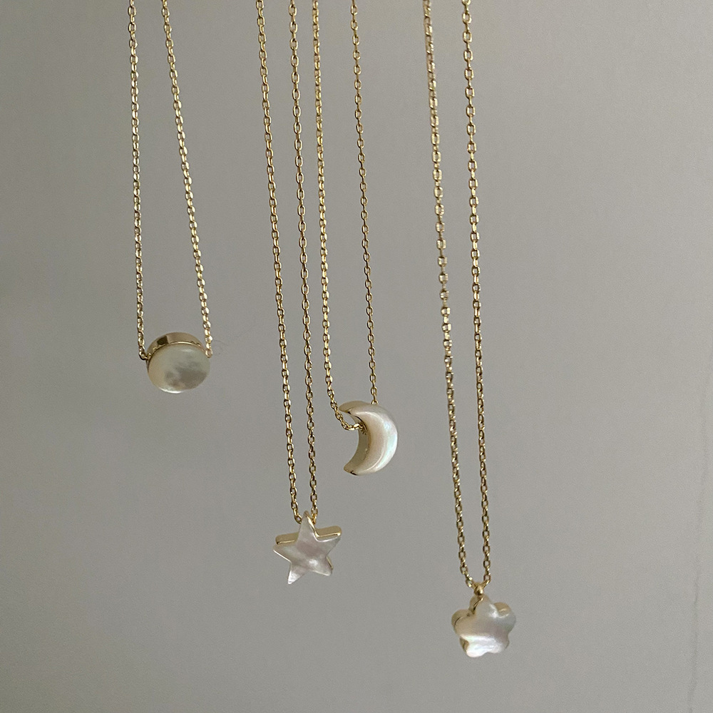 Le Cuivre Plaqué Or 18K Style Simple Artistique Star Lune Fleur Incruster Coquille Collier display picture 7