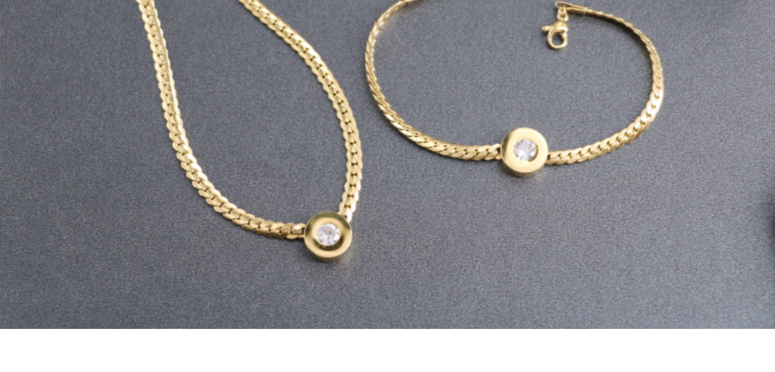 Titan Stahl Einfacher Stil Runden Twist Überzug Inlay Künstlicher Diamant Halskette display picture 3