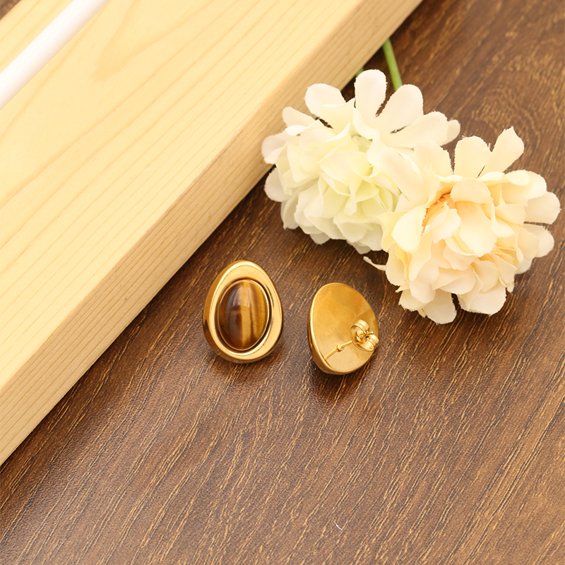 1 Pair Retro Commute Oval Inlay Stainless Steel Natural Stone 18K Gold Plated Ear Studs display picture 4