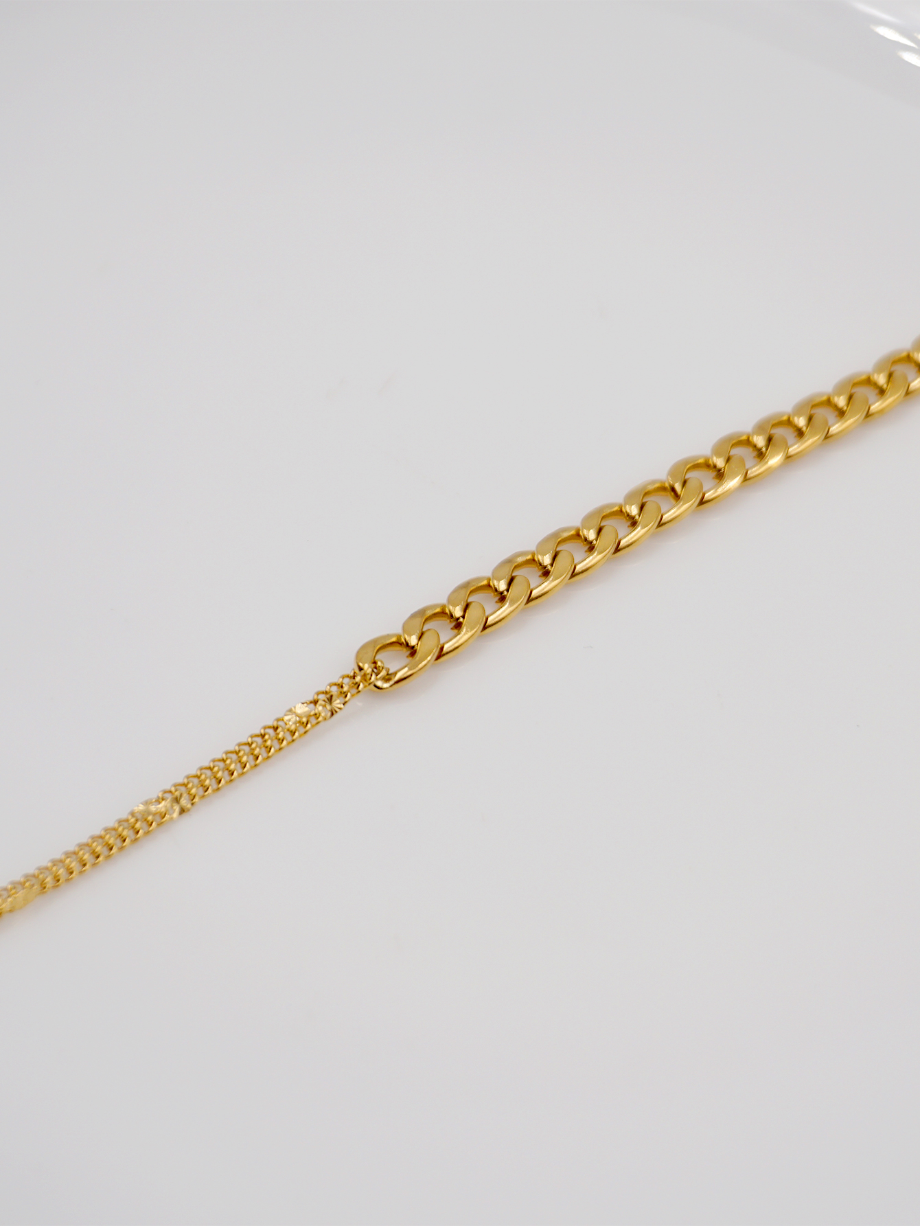 Edelstahl 304 Titan Stahl Vergoldet Einfacher Stil Patchwork Twist Halskette display picture 6
