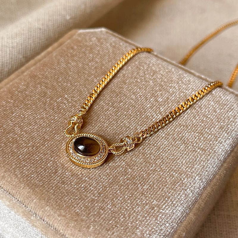 Copper 18K Gold Plated Classic Style Commute Oval Inlay Tiger Eye Zircon Necklace display picture 2