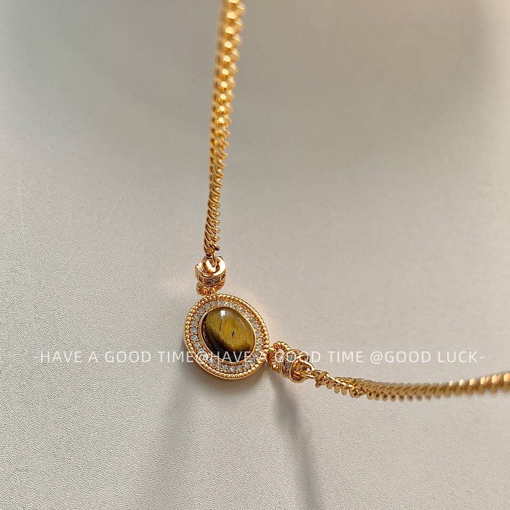 Kupfer 18 Karat Vergoldet Klassischer Stil Pendeln Oval Inlay Tigerauge Zirkon Halskette display picture 8