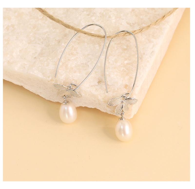 1 Pair Elegant Cute Flower Petal Plating Inlay Sterling Silver Pearl Zircon White Gold Plated Drop Earrings display picture 2
