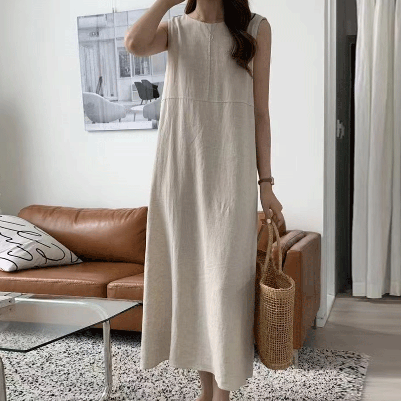 Women's Regular Dress Casual Simple Style Round Neck Sleeveless Solid Color Midi Dress Holiday display picture 4