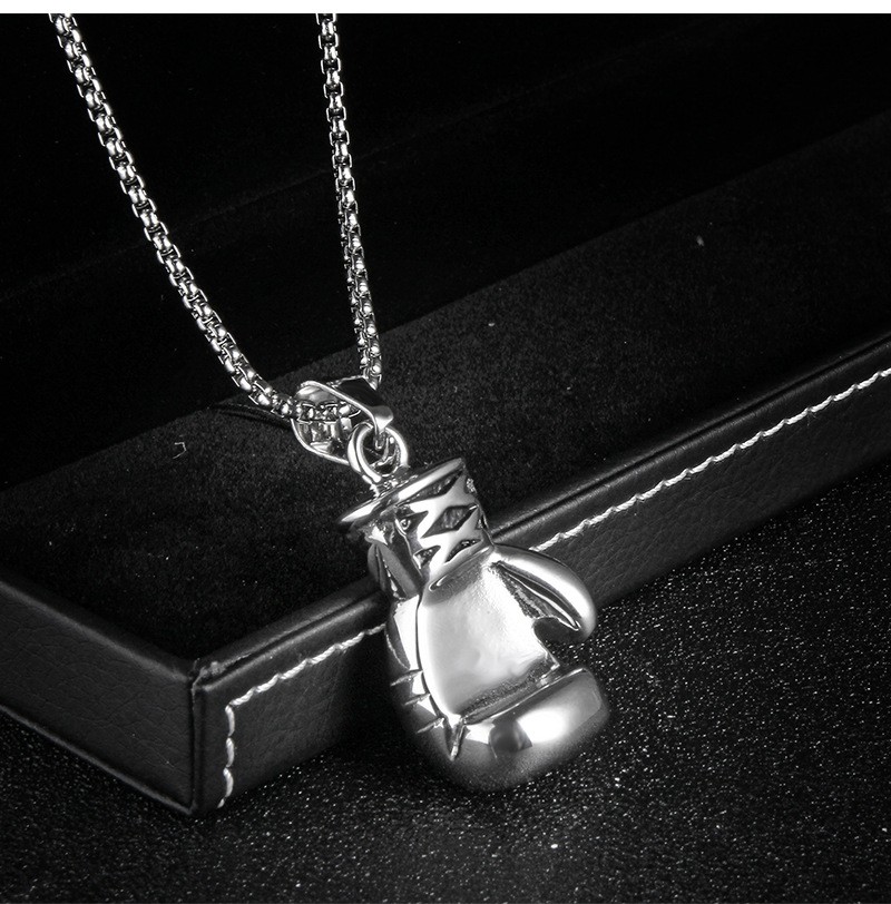 304 Stainless Steel Simple Style Boxing Gloves Necklace display picture 5