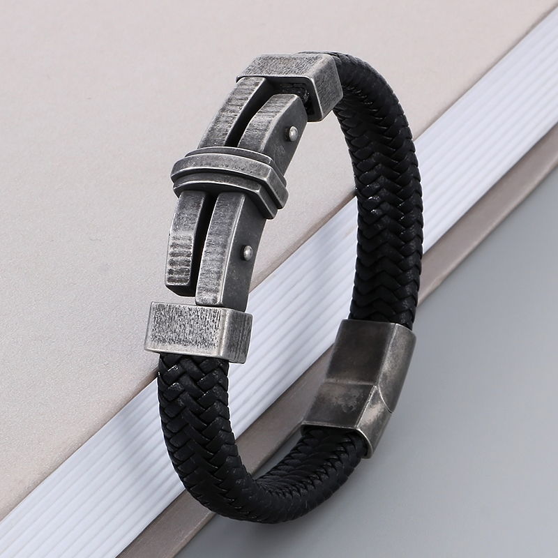 Entreprise Bloc De Couleur Acier Inoxydable 304 Cuir Tricot Plaqué Or 18K Hommes Bracelet display picture 12