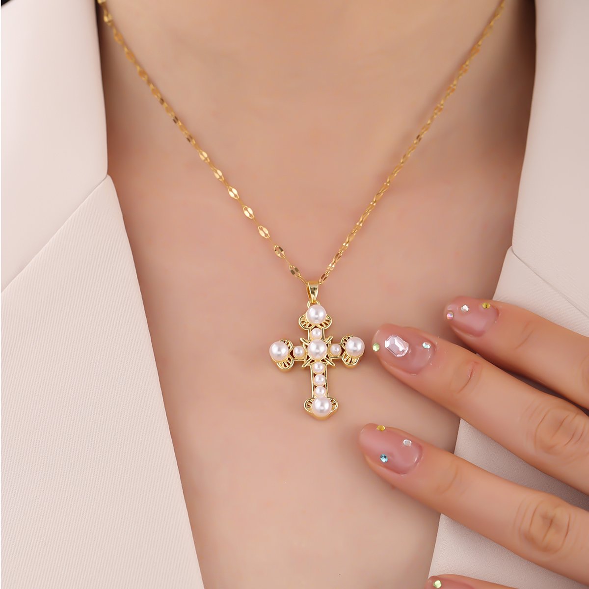 Wholesale Punk Cross 304 Stainless Steel Copper Inlay 18K Gold Plated Zircon Pendant Necklace display picture 2