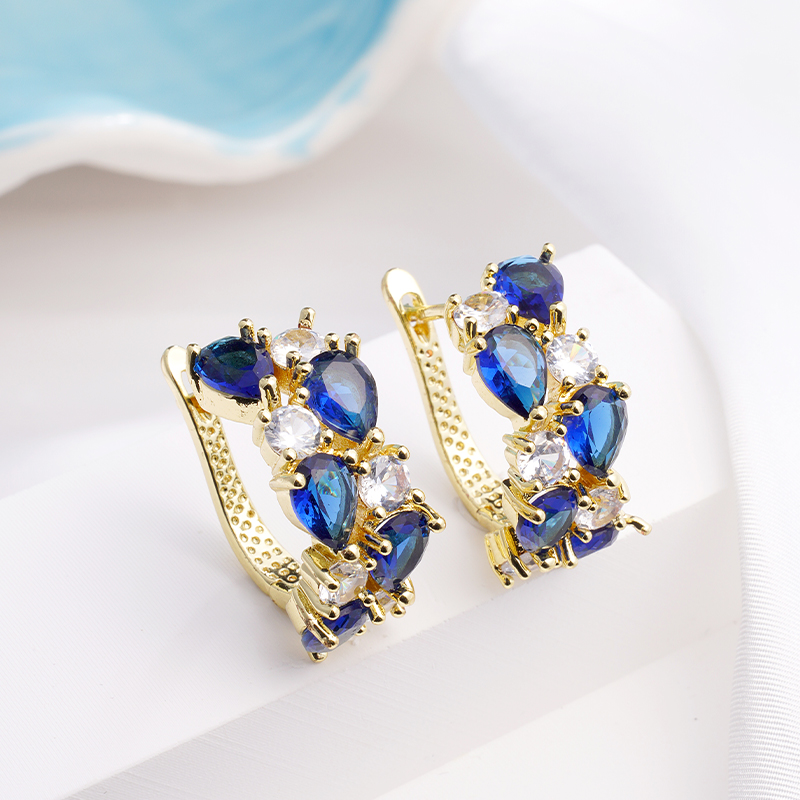 1 Pair Luxurious Color Block Plating Inlay Copper Zircon 14K Gold Plated 18K Gold Plated K Gold Plated Ear Cuffs display picture 9