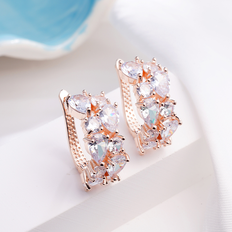 1 Pair Luxurious Color Block Plating Inlay Copper Zircon 14K Gold Plated 18K Gold Plated K Gold Plated Ear Cuffs display picture 8