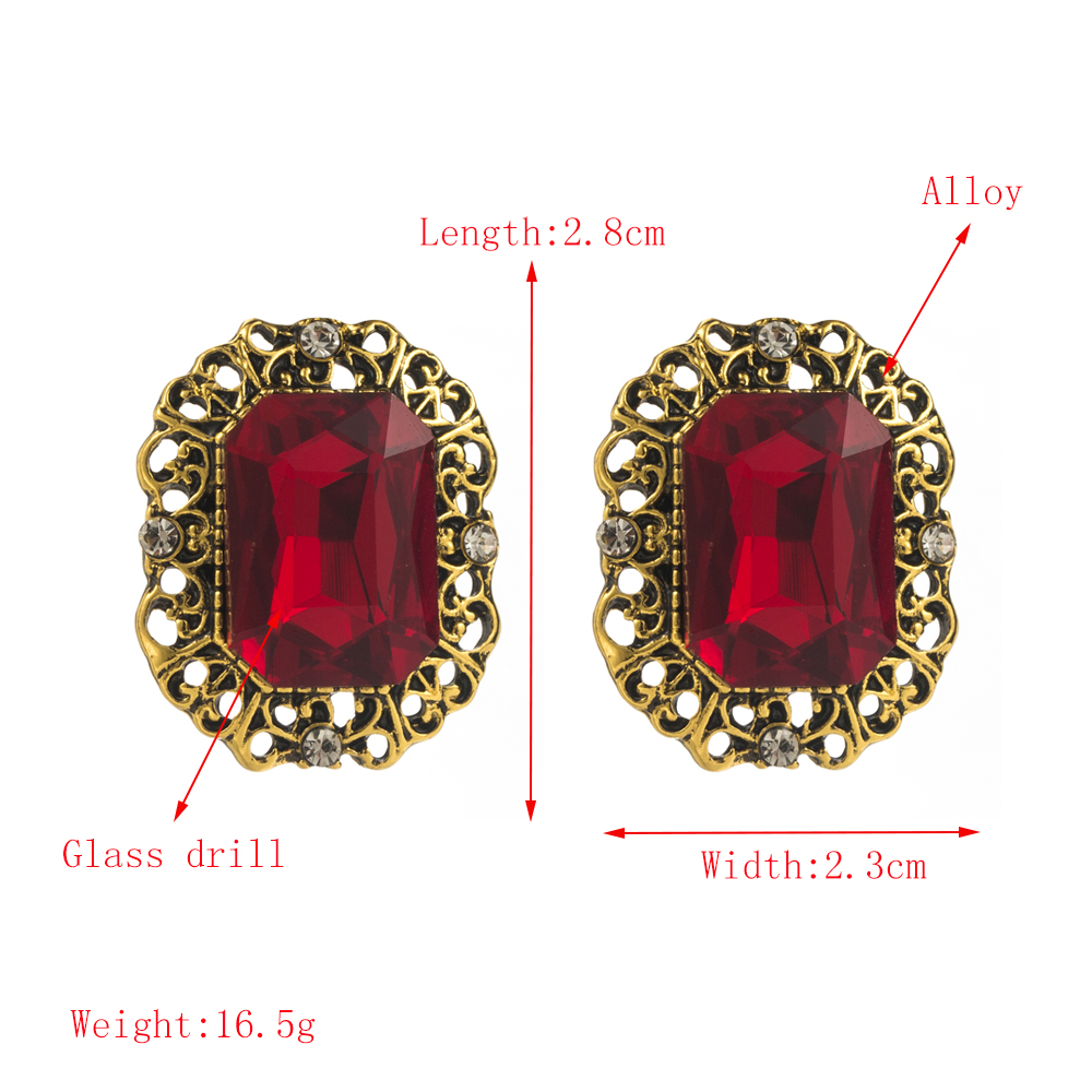 1 Pair Casual Retro Round Square Hollow Out Inlay Carving Resin Zinc Alloy Resin Glass 14K Gold Plated Ear Studs display picture 2