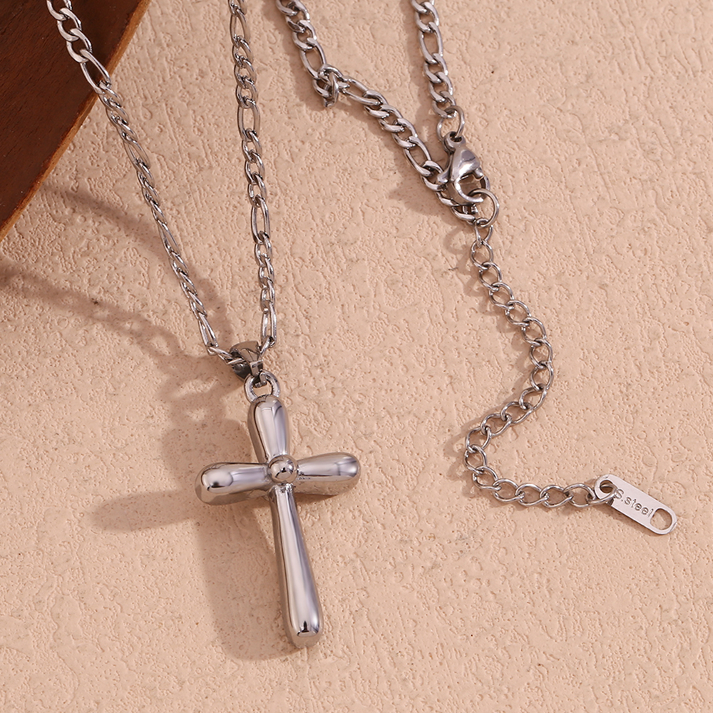 304 Stainless Steel 18K Gold Plated Simple Style Cross Pendant Necklace display picture 11