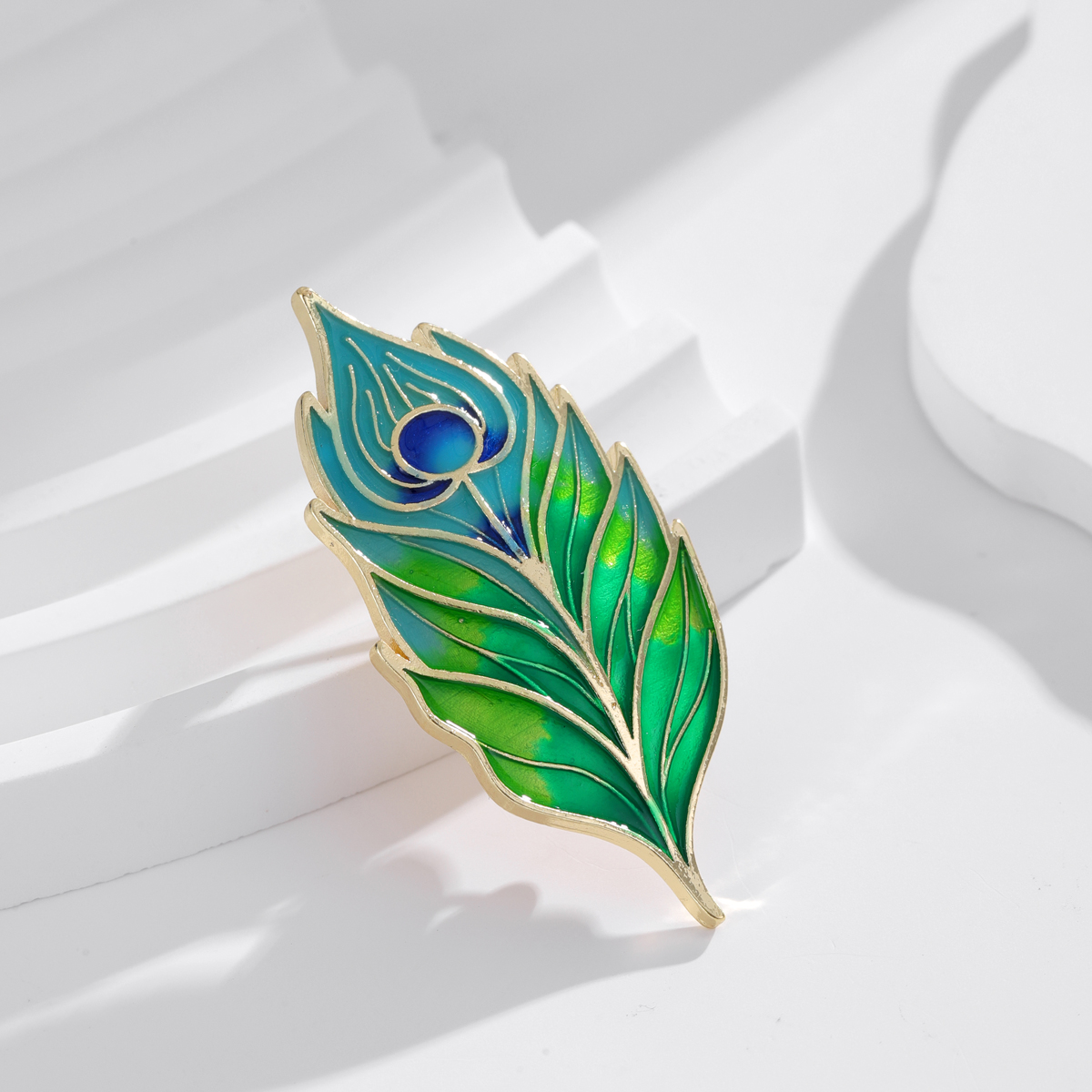 Simple Style Classic Style Animal Leaf Watermelon Alloy Inlay Artificial Rhinestones Women's Brooches display picture 12