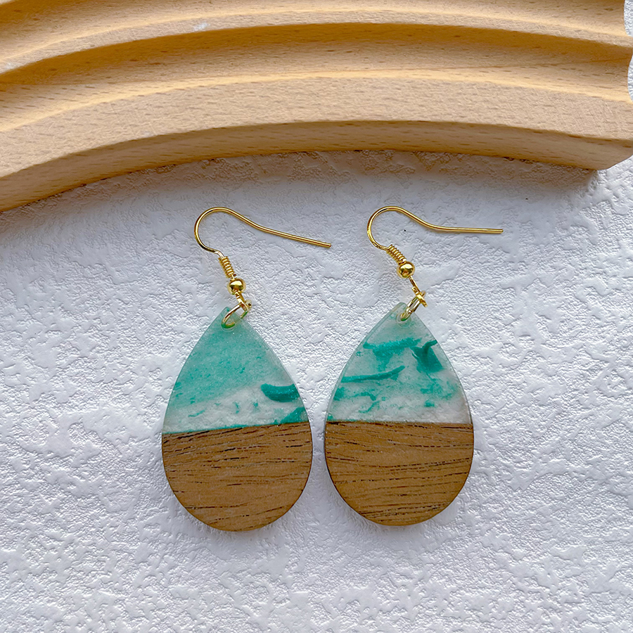 1 Pair Streetwear Simple Style Geometric Hollow Out Alloy Resin Wood Drop Earrings display picture 9