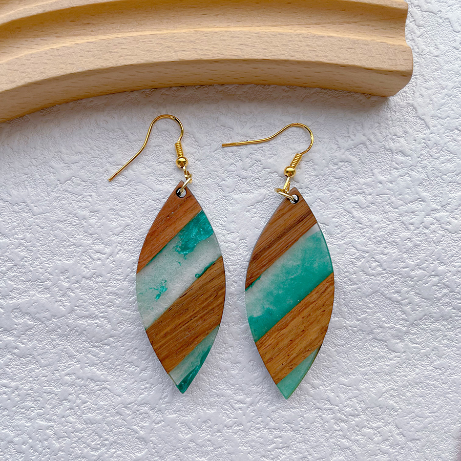 1 Pair Streetwear Simple Style Geometric Hollow Out Alloy Resin Wood Drop Earrings display picture 3