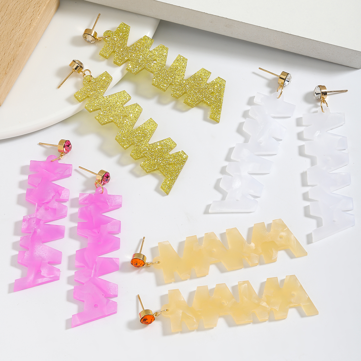 1 Pair Cute Letter Stoving Varnish Plastic Drop Earrings display picture 6