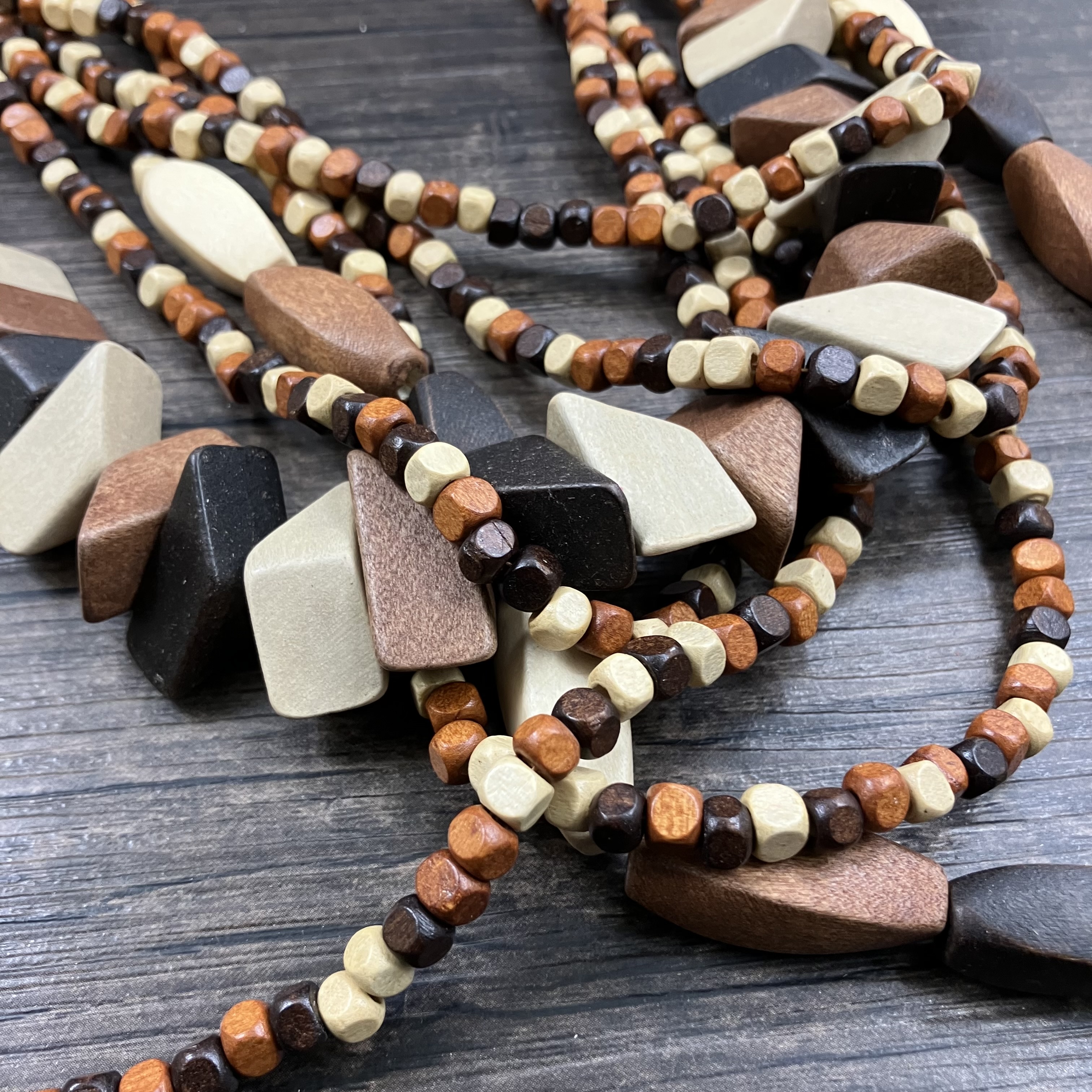 Wholesale Jewelry Vacation Ethnic Style Pastoral Geometric Wood Beaded Layered Layered Necklaces display picture 5
