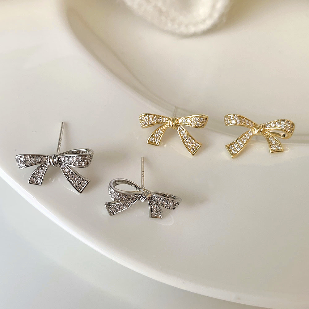 1 Pair Sweet Simple Style Butterfly Plating Inlay Copper Zircon 18K Gold Plated Ear Studs display picture 2