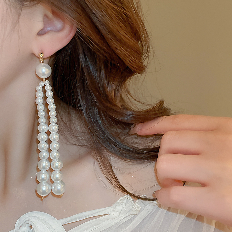 1 Pair Casual Elegant Pearl Inlay Imitation Pearl Sterling Silver Pearl Drop Earrings display picture 6