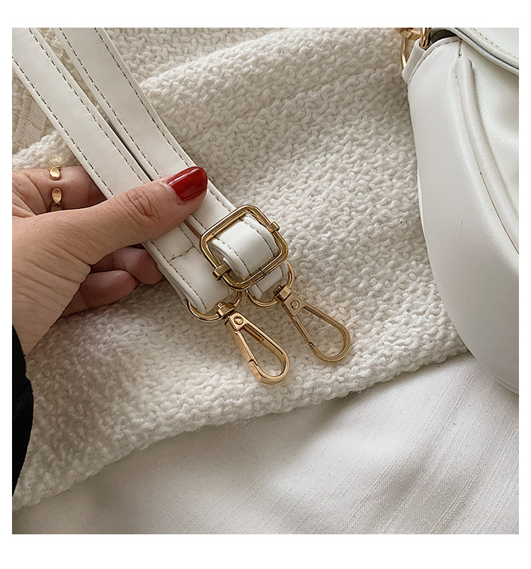 Women's Pu Leather Solid Color Classic Style Sewing Thread Magnetic Buckle Shoulder Bag display picture 5