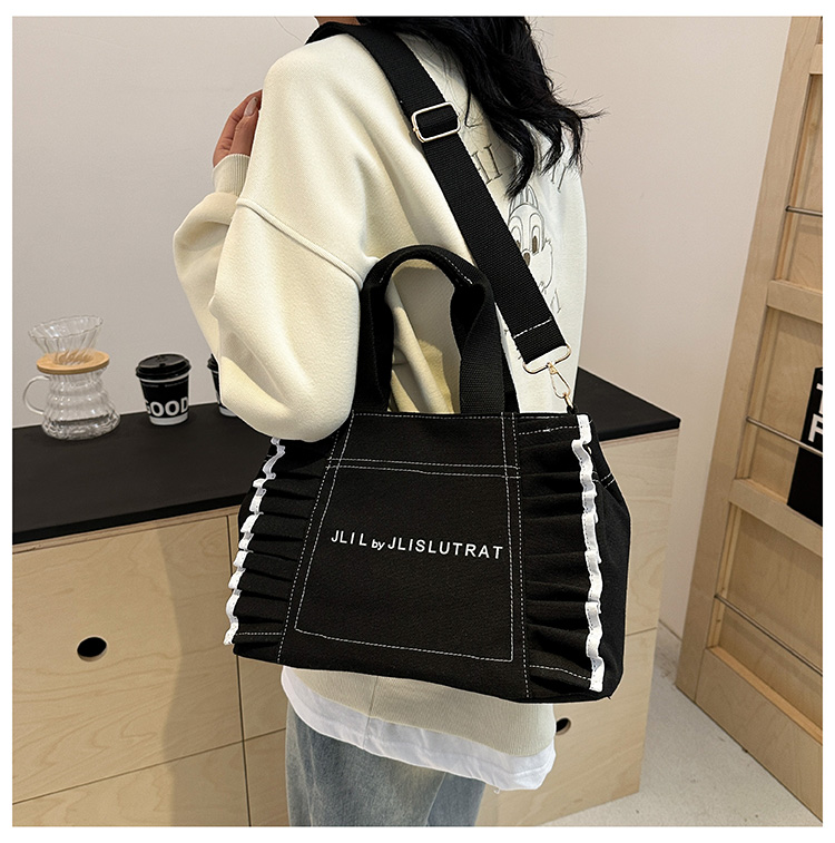 Women's Canvas Solid Color Classic Style Sewing Thread Zipper Shoulder Bag display picture 13