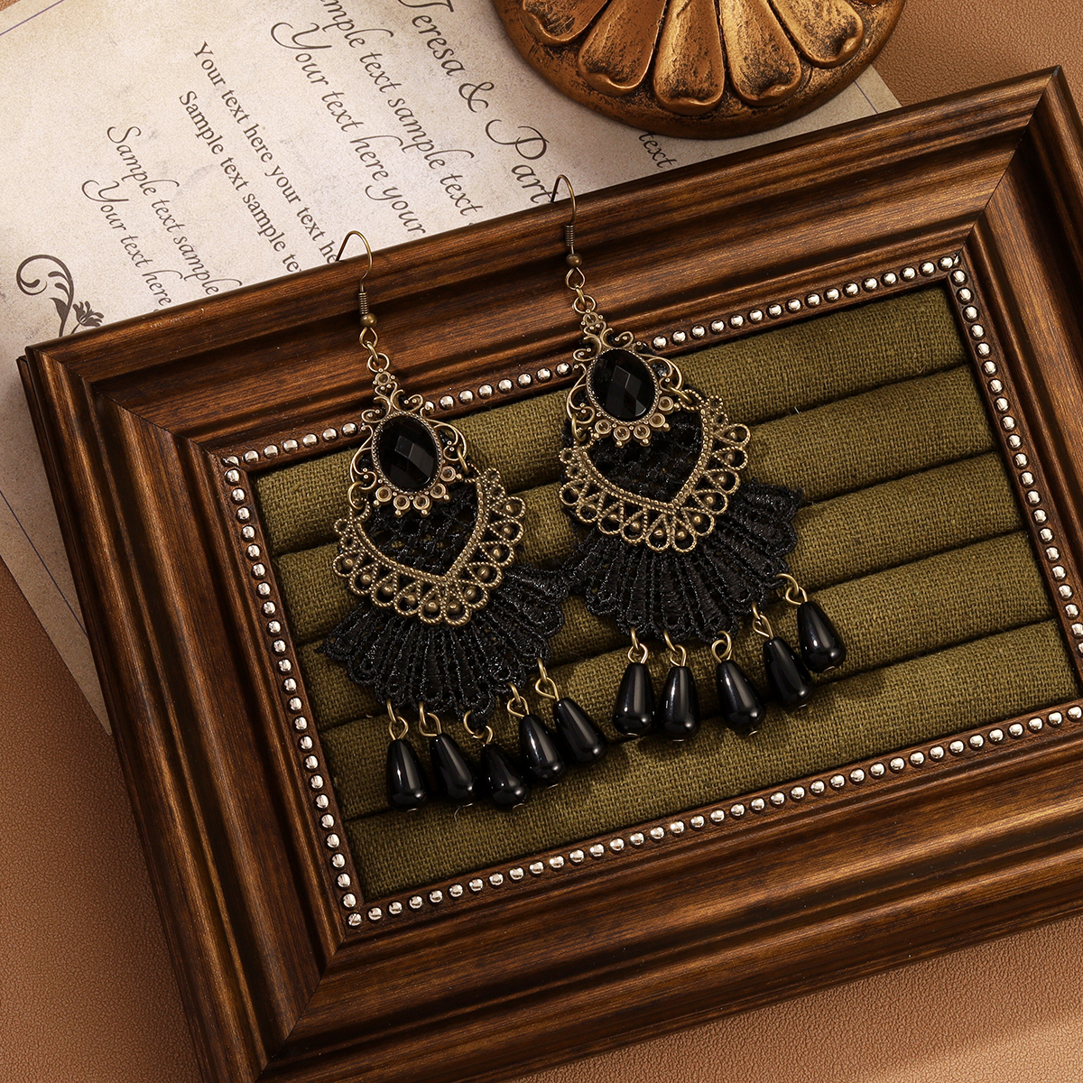 1 Pair IG Style Retro Geometric Tassel Hollow Out Inlay Alloy Lace Glass Drop Earrings display picture 4