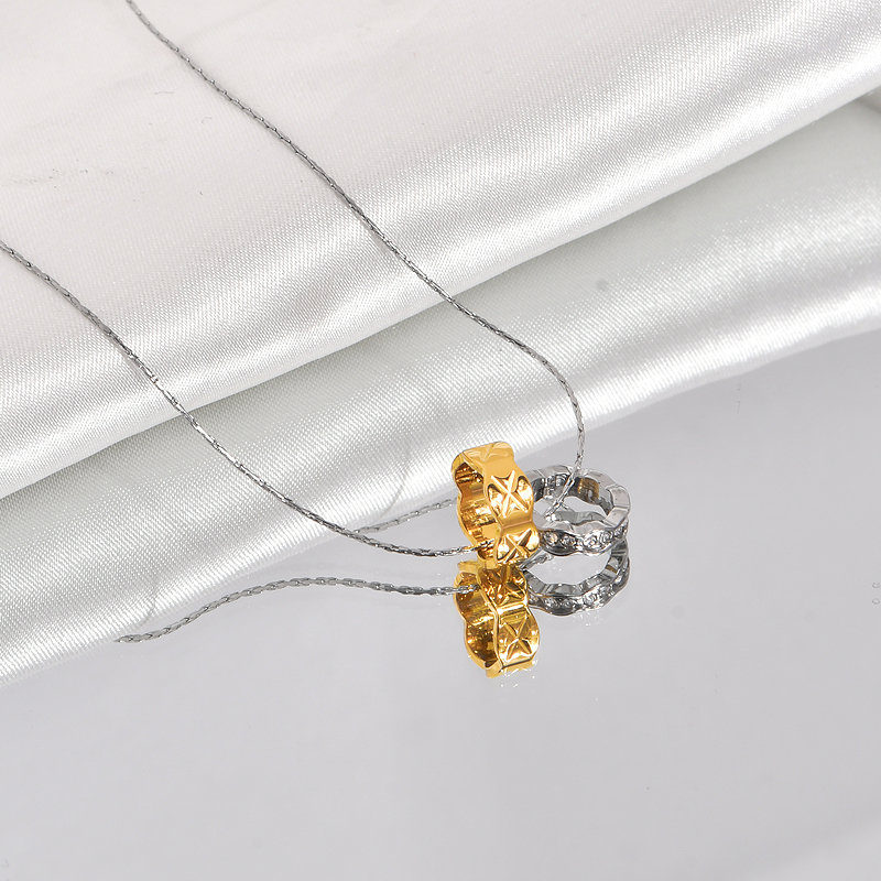 Titan Stahl Einfacher Stil Inlay Doppelring Zirkon Halskette Mit Anhänger display picture 3