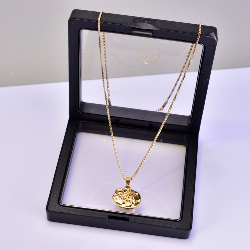 Acero Titanio Chapados en oro de 18k Estilo Simple Girasol Collar Colgante display picture 3