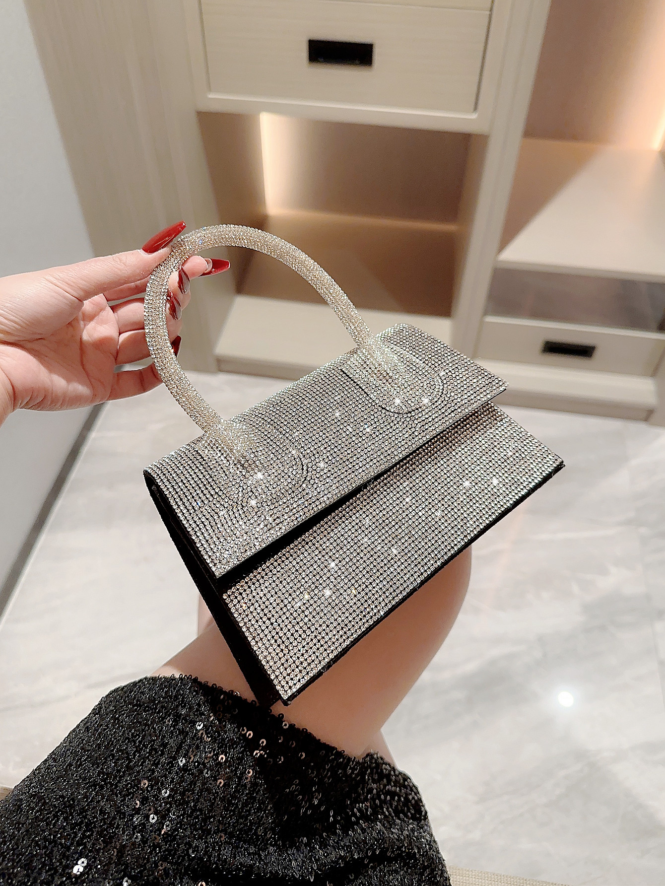Silver Polyester Solid Color Evening Bags display picture 6