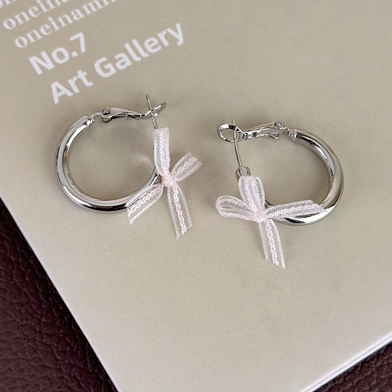 1 Pair Japanese Style Sweet Artistic Bow Knot Copper White Gold Plated Earrings display picture 11