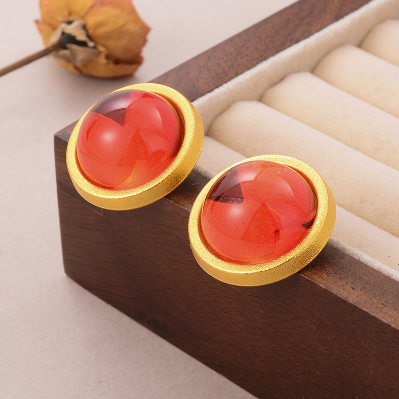 1 Pair Elegant Luxurious Queen Plant Bee Inlay Alloy Copper Glass Stone Pearl Zircon 18K Gold Plated Alluvial Gold Plated Ear Cuffs Ear Studs display picture 13