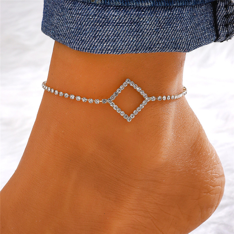 Vacances Style Simple Lune Forme De Cœur Le Cuivre Incruster Strass Artificiels Diamant Artificiel Plaqué Or Plaqué Argent Femmes Bracelet De Cheville display picture 3