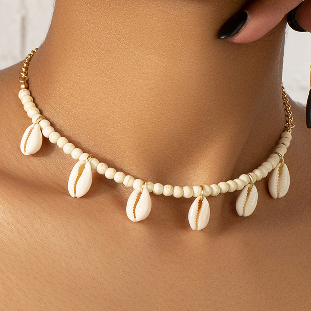 Bohemian Beach Shell Synthetic Resin Shell Beaded Women's Necklace display picture 3