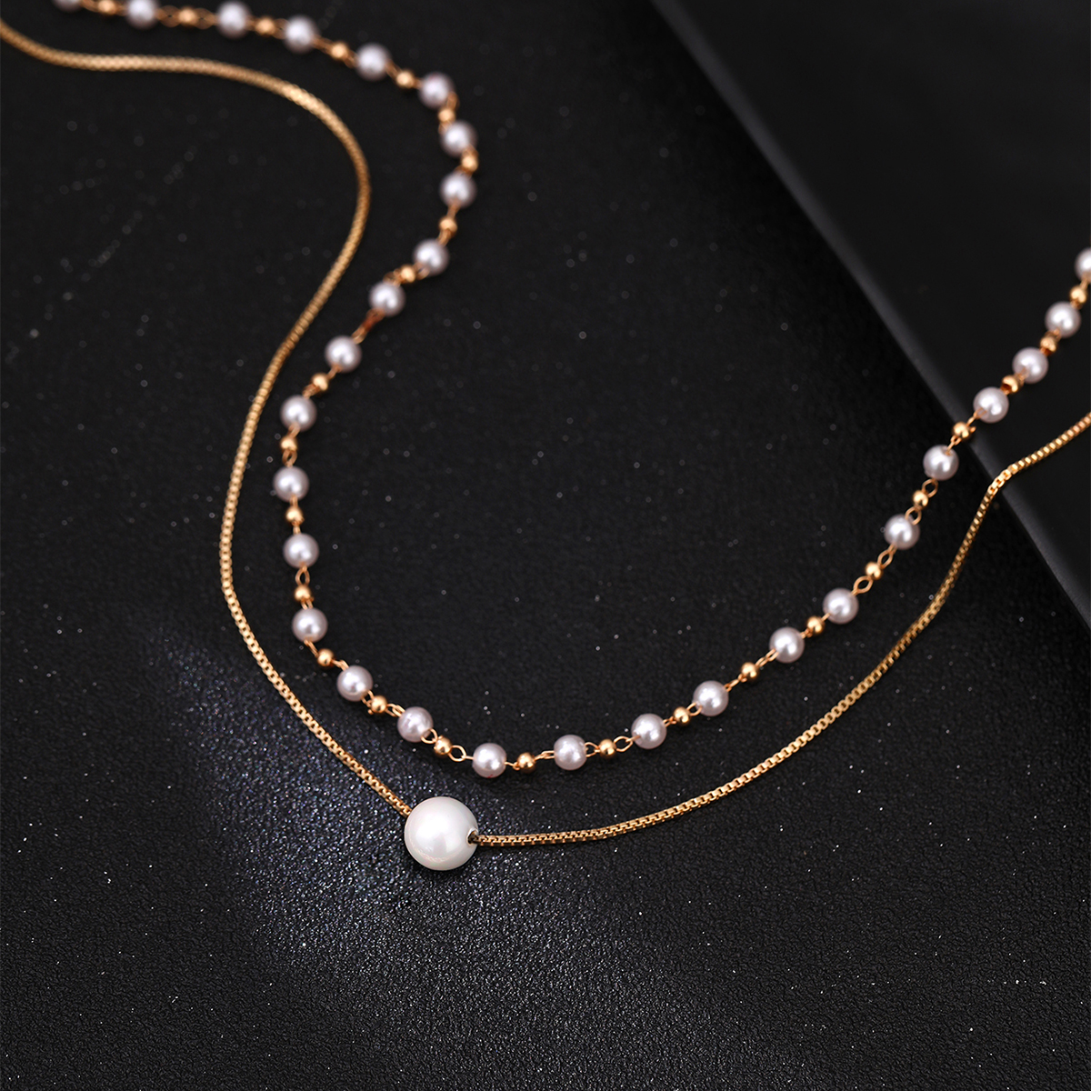 IG-Stil Einfacher Stil Runden Harz Kupfer Perle Frau Halskette display picture 10