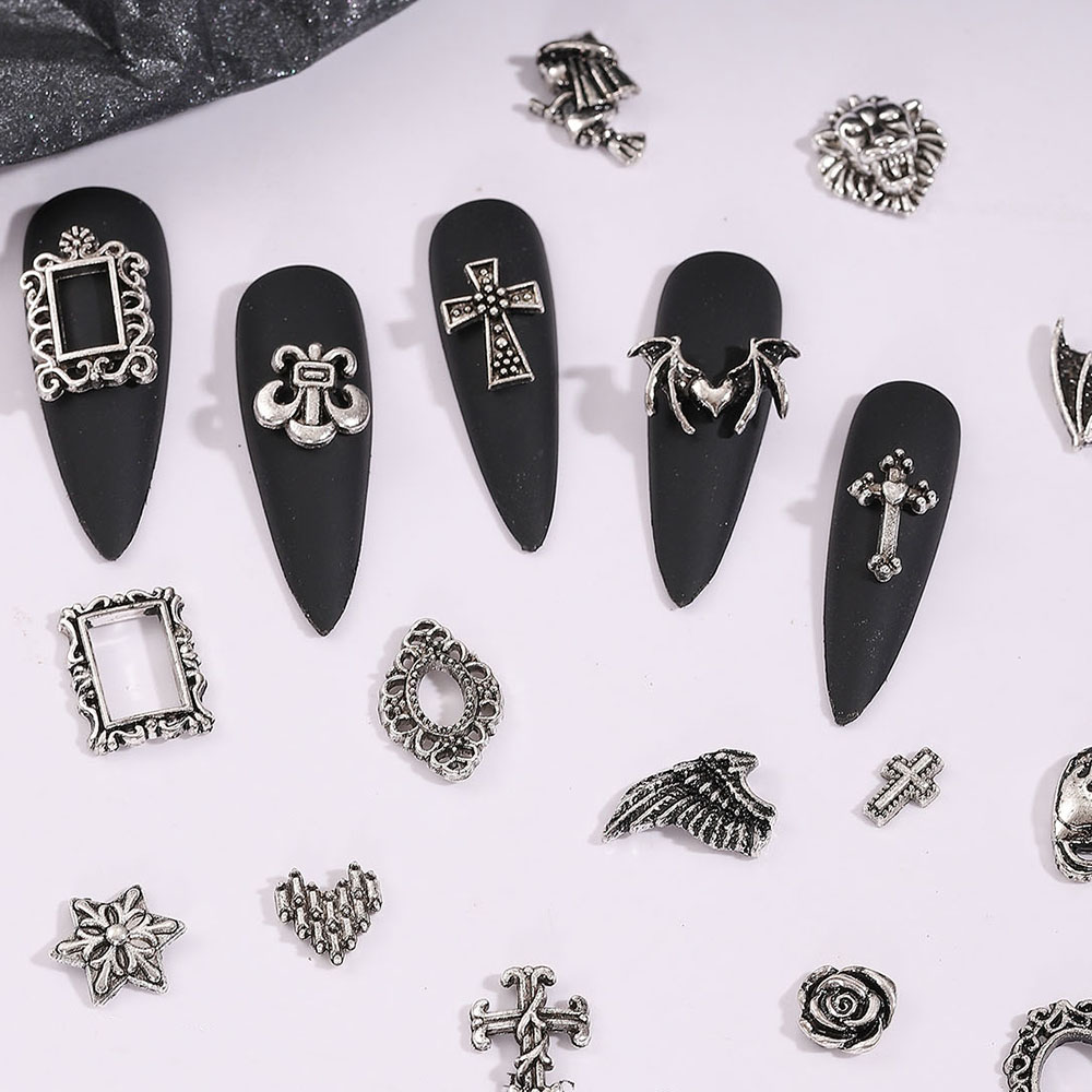 Gothic Cross Little Devil Heart Shape Zinc Alloy Nail Decoration Accessories 240 Pieces Per Pack display picture 4