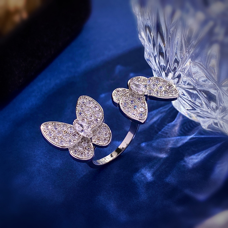 Venta Al Por Mayor Estilo Simple Mariposa Cobre Enchapado Embutido Chapados en oro de 18k Circón Anillos Abiertos display picture 7