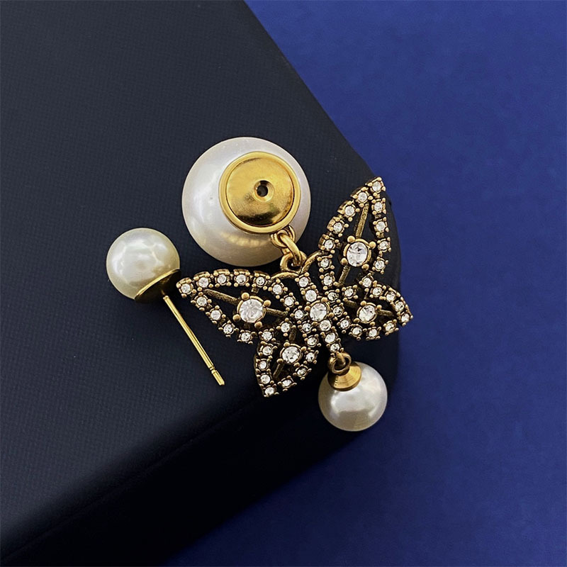 1 Pair Simple Style Commute Butterfly Plating Inlay Copper Rhinestones Pearl 18K Gold Plated Drop Earrings display picture 5