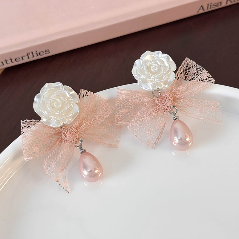 1 Pair Elegant Princess Bow Knot Resin Lace Drop Earrings display picture 6