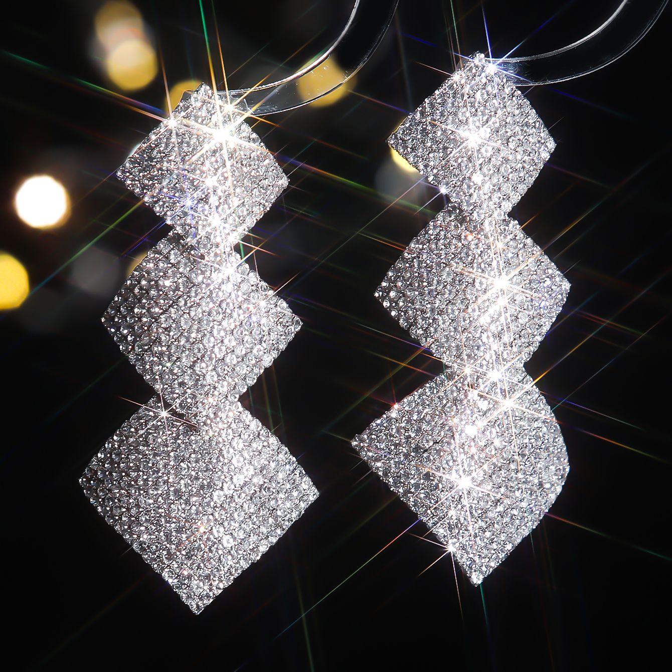 1 Pair Glam Wedding Shiny Rhombus Inlay Stainless Steel Alloy Rhinestones Drop Earrings display picture 3
