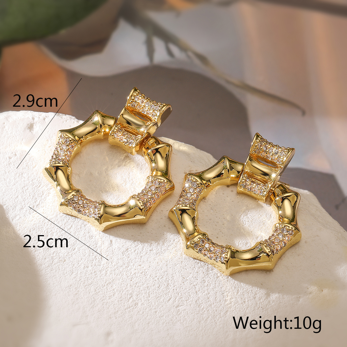 1 Pair Retro Simple Style Commute Solid Color Plating Inlay Copper Zircon 18K Gold Plated Drop Earrings display picture 2