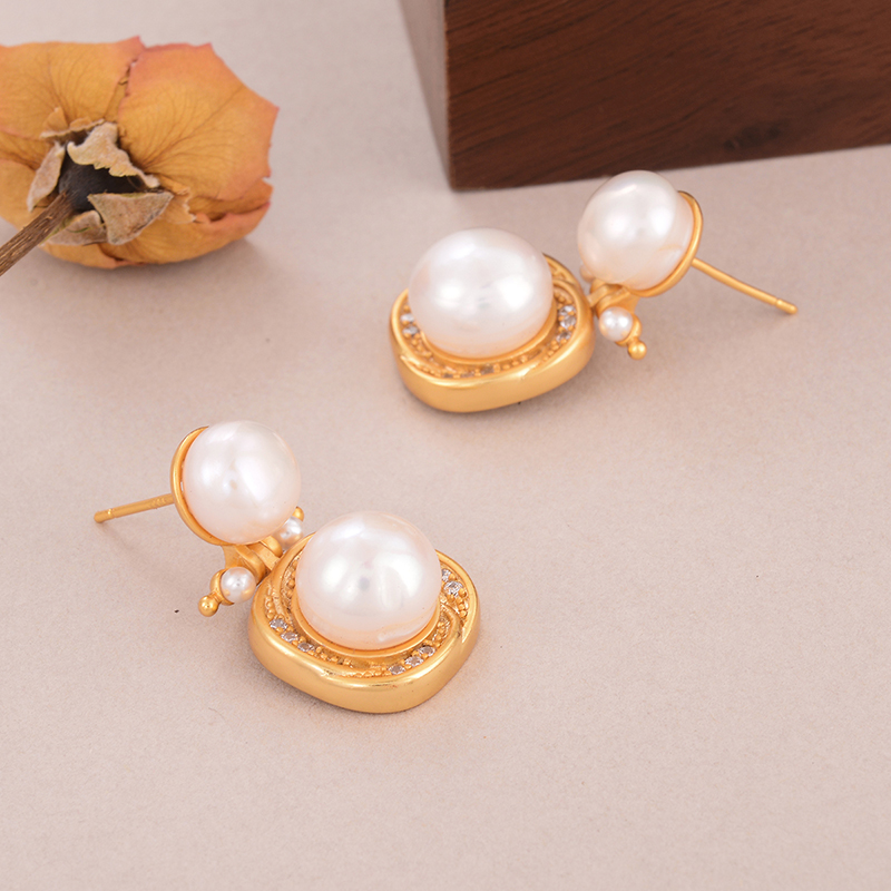 1 Pair Simple Style Classic Style Irregular Water Droplets Inlay Alloy Copper Pearl Ear Studs display picture 69